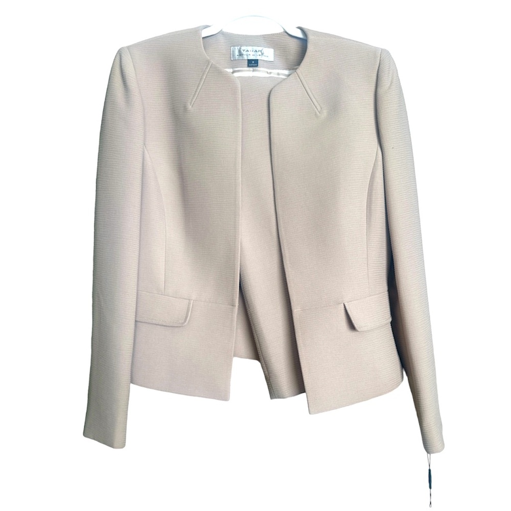 Tahari Jenn scoop neck textured Crepe skirt suit set - Picture 5 of 10